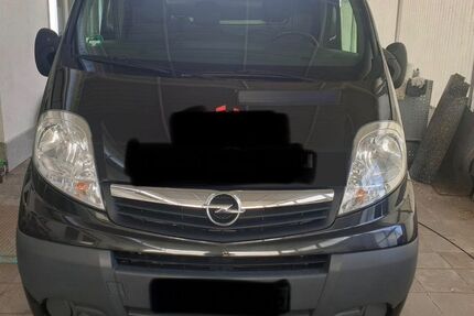 Opel Vivaro 237.000 km 5.999 &euro; Hanau 63456