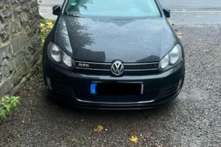 VW Golf 225.000 km 8.000 &euro; gummersbach 51645