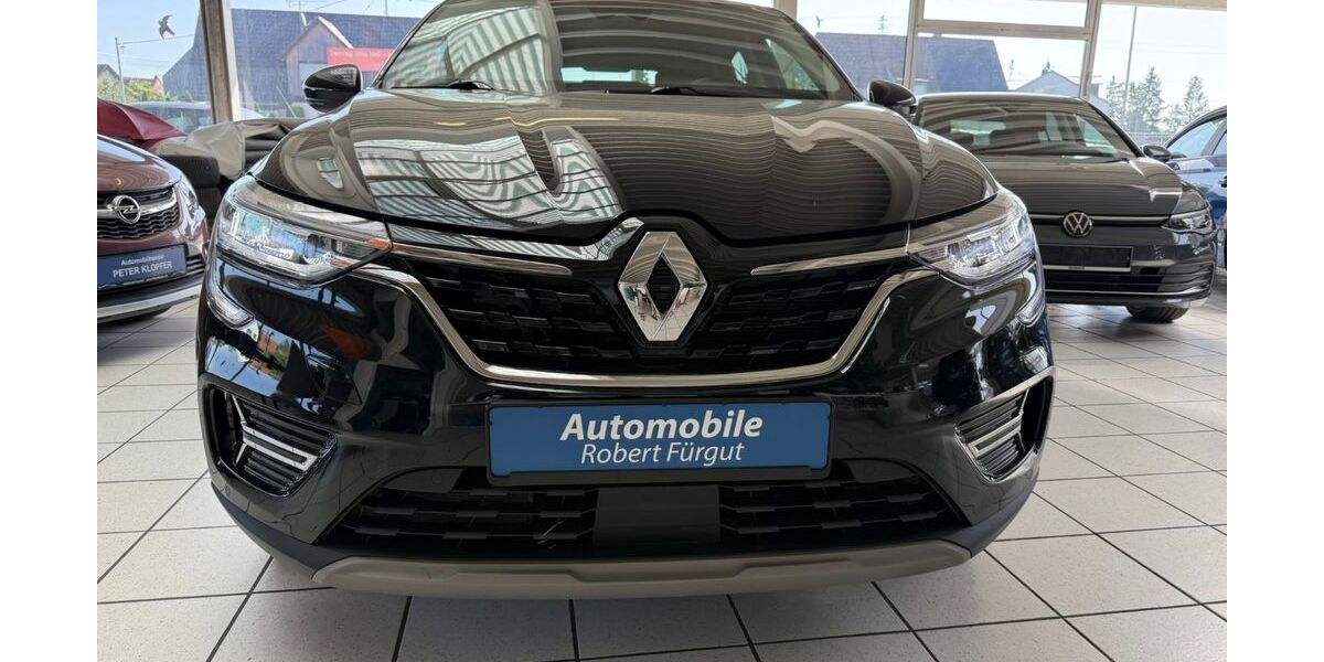 Renault Arkana 10.800 km 24.800 € Kissing 86438