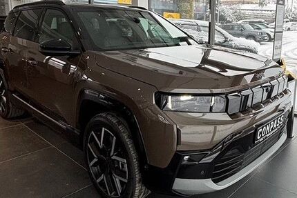 Jeep Compass 2.400 km 52.590 &euro; Battenberg (Eder) 35088