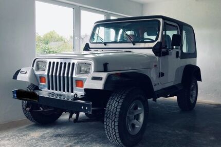 Jeep Wrangler 160.000 km 11.999 &euro; Michelau 96247