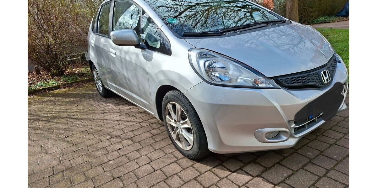 Honda Jazz 72.720 km 7.800 &euro; Hameln 31785