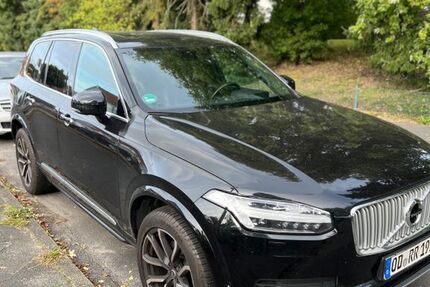 Volvo XC90 148.000 km 27.100 € Hamburg 20357