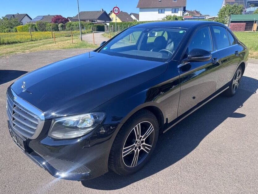 E 200