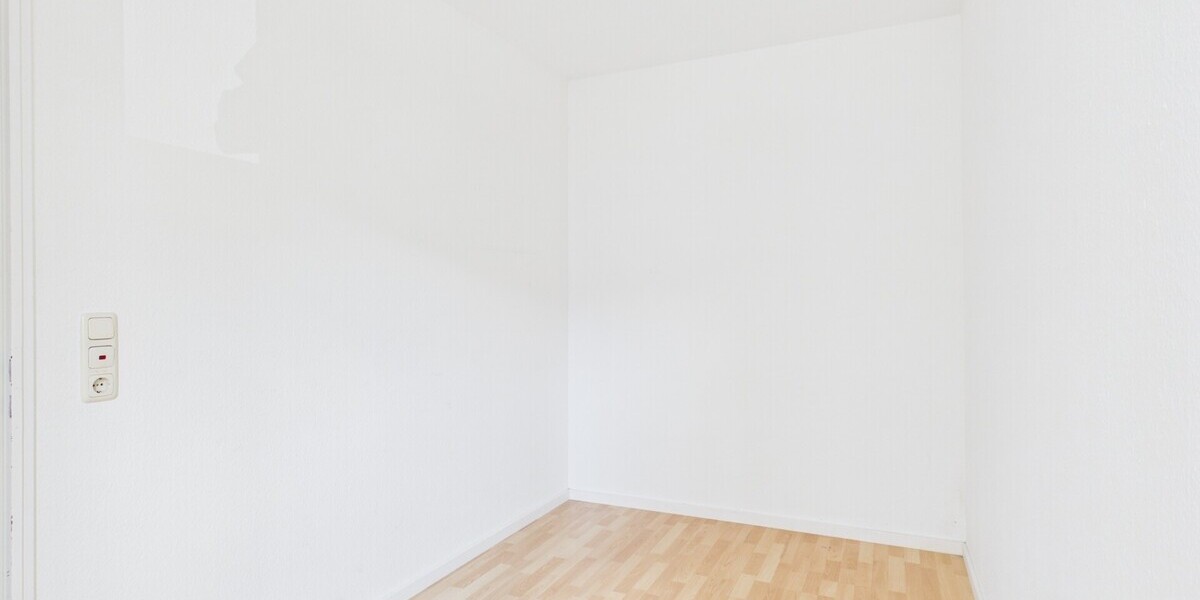 Stilvolle 3-Zimmer-Eigentumswohnung in attraktiver Lage von Wiesbaden mit Loggia und TG-Stellplatz - Etagenwohnung Wiesbaden Biebrich | Angebot:27248934