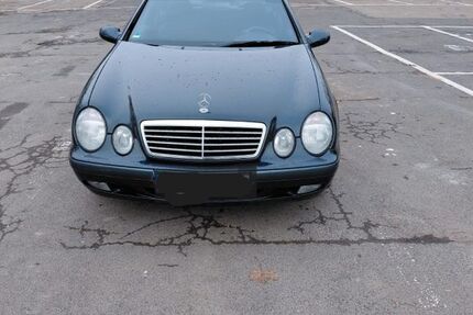 Mercedes-Benz CLK 200 136.500 km 2.600 &euro; Ittlingen 74930