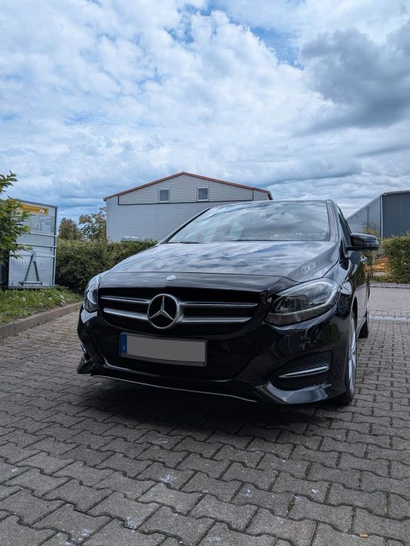 Mercedes-Benz B 220 110.000 km 17.299 € Murg 79730