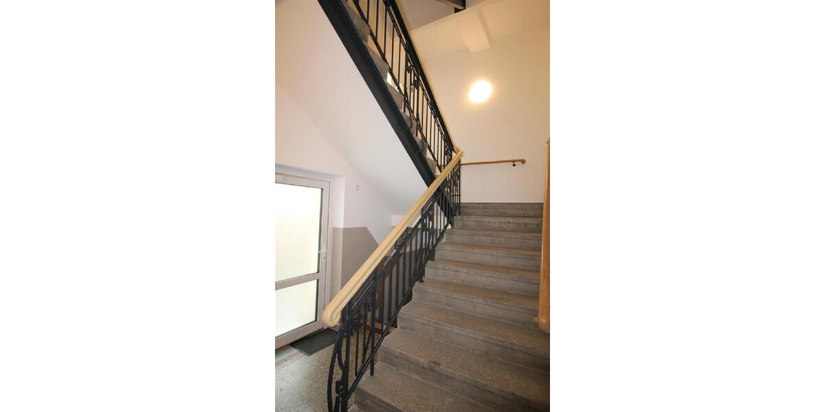 Etagenwohnung Werdau - 2 Zimmer, 50 m&sup2;, 370&euro; | Angebot:26618994