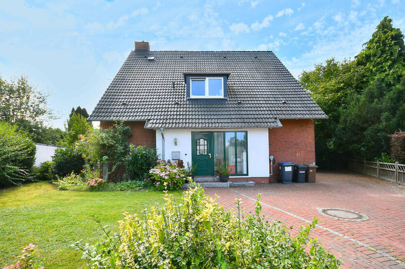 HL-St. Jürgen Süd. Großzügiges Wohnen in einem schönen Einfamilienhaus. Provisionsfrei für Kaufende