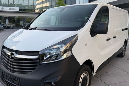 Opel Vivaro 108.000 km 8.999 &euro; Moosinning 85452