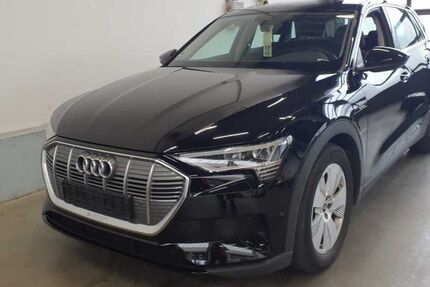 Audi e-tron 90.000 km 23.990 &euro; Hohenbrunn bei München 85662
