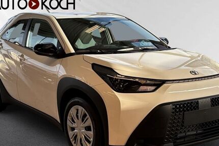 Toyota Aygo (X) 2.500 km 19.940 &euro; Düren 52351