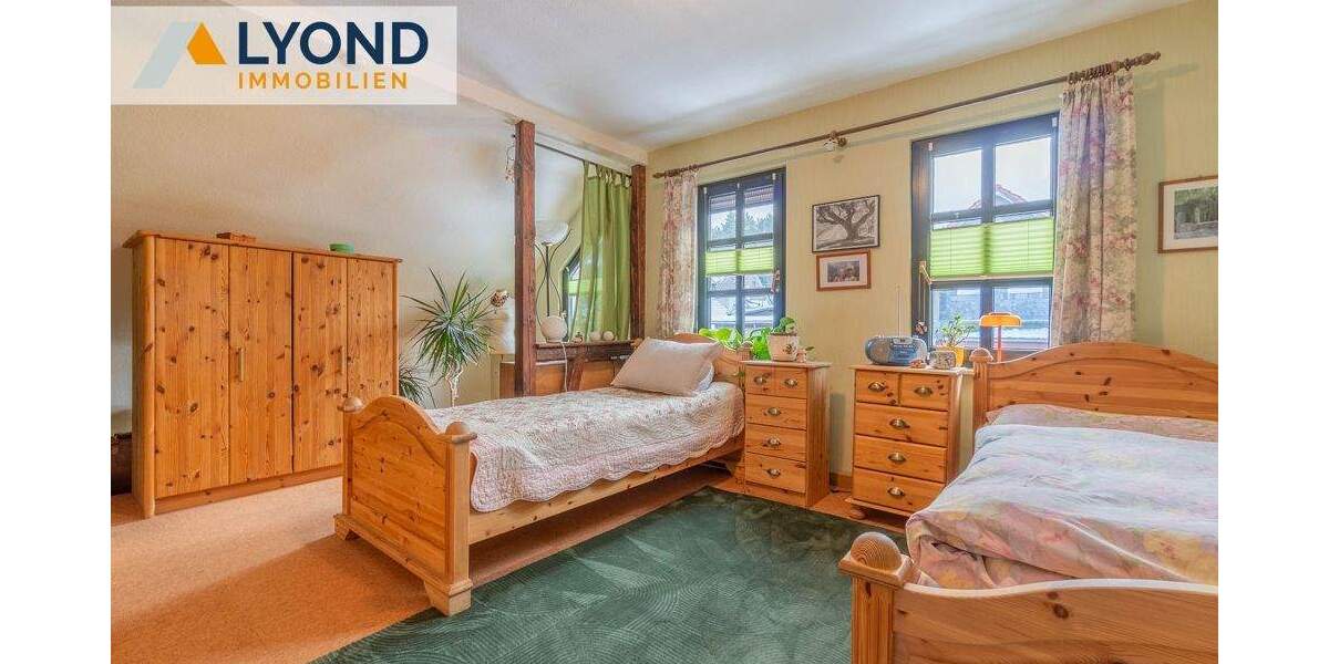 Einfamilienhaus Frankenhain Frankenhain - 4 Zimmer, 138 m&sup2;, 185.000&euro; | Angebot:24137402