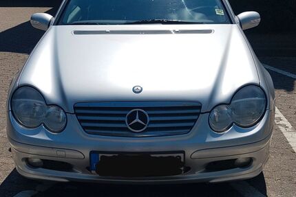 Mercedes-Benz C 220 90.000 km 2.000 &euro; Osdorf 24251