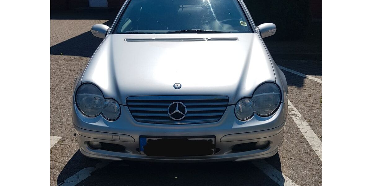 Mercedes-Benz C 220 90.000 km 2.000 &euro; Osdorf 24251
