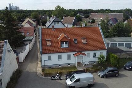 Charmantes Mehrfamilienhaus mit Potenzial