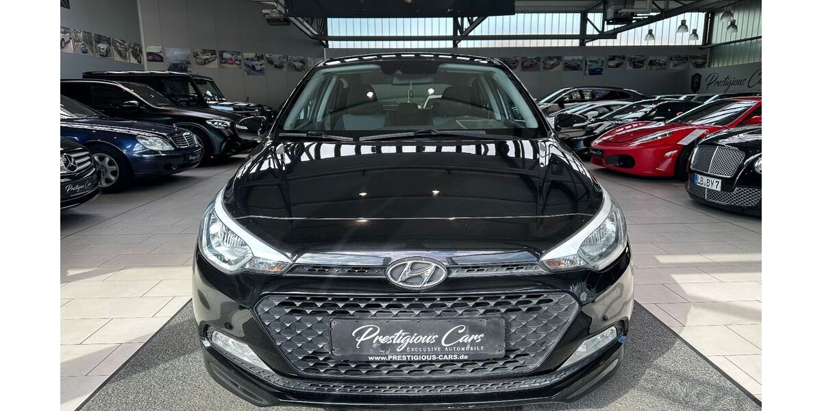 Hyundai i20 110.000 km 11.249 &euro; Steinheim an der Murr 71711