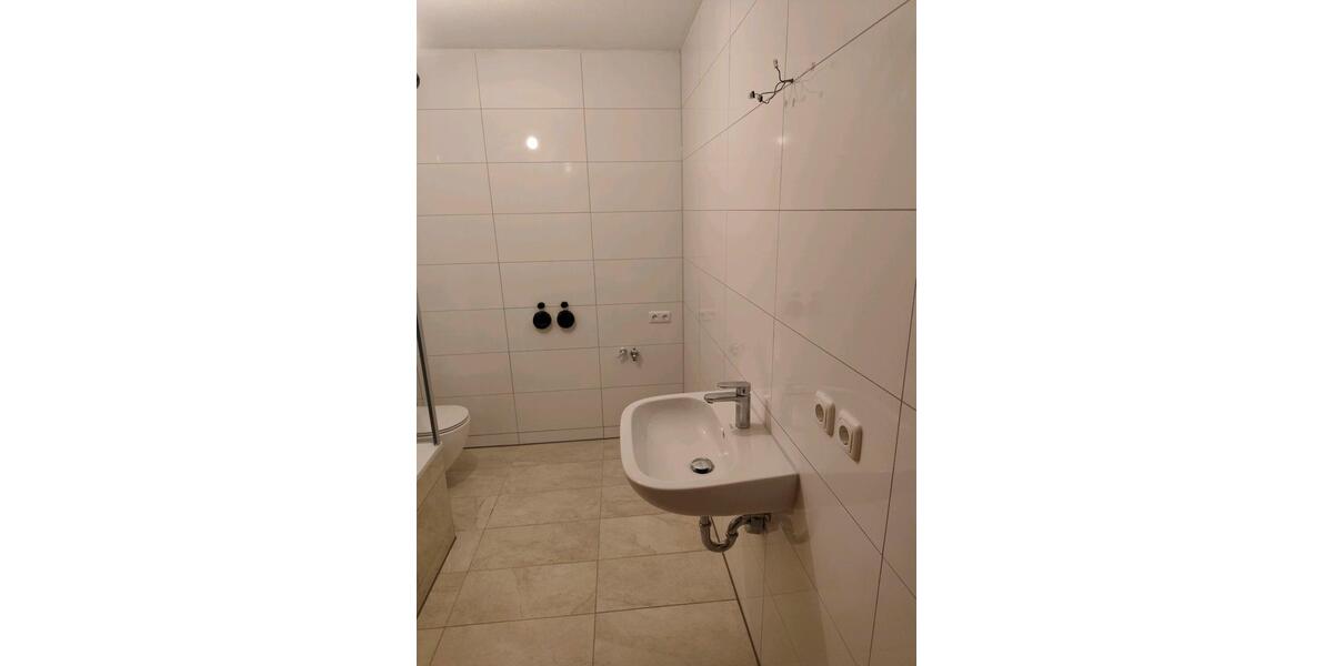 Etagenwohnung Mühltal - 3 Zimmer, 80 m&sup2;, 950&euro; | Angebot:25354951