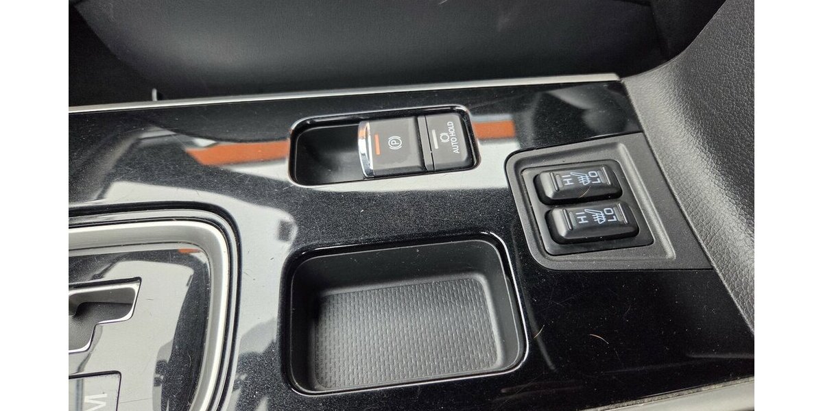 Mitsubishi Outlander Spirit 2WD 66.531 km 16.400 &euro; Wilsdruff 01723
