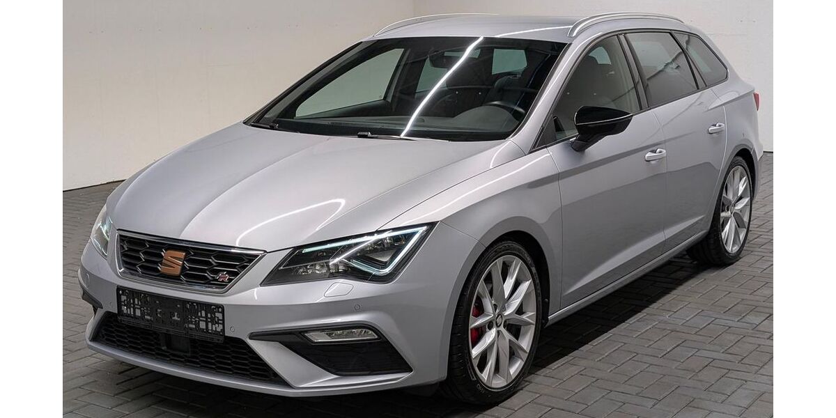 Seat Leon 73.640 km 16.980 &euro; Langenweddingen 39171
