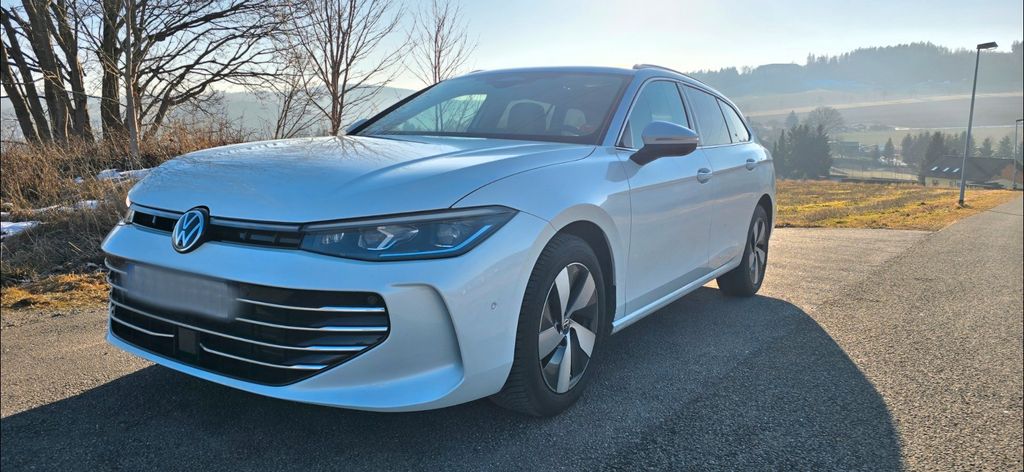 VW Passat 21.000 km 37.590 &euro; Schwarzenberg 08340