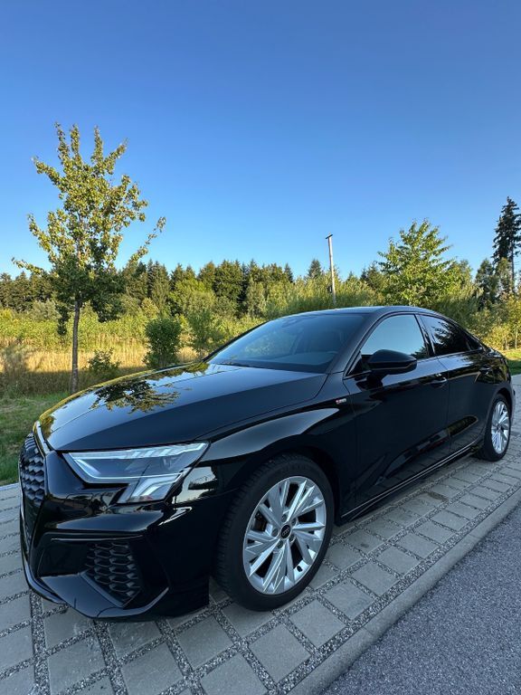 Audi A3 20.500 km 28.999 € Traunreut 83301