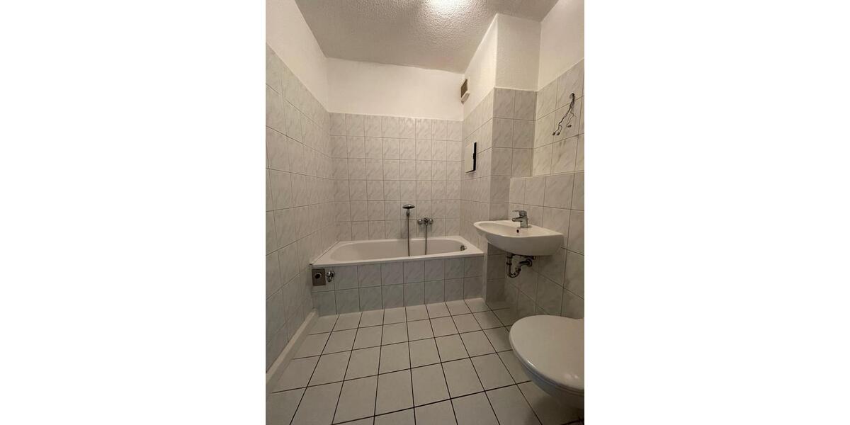 Etagenwohnung Weida - 1 Zimmer, 35 m&sup2;, 191&euro; | Angebot:24873728