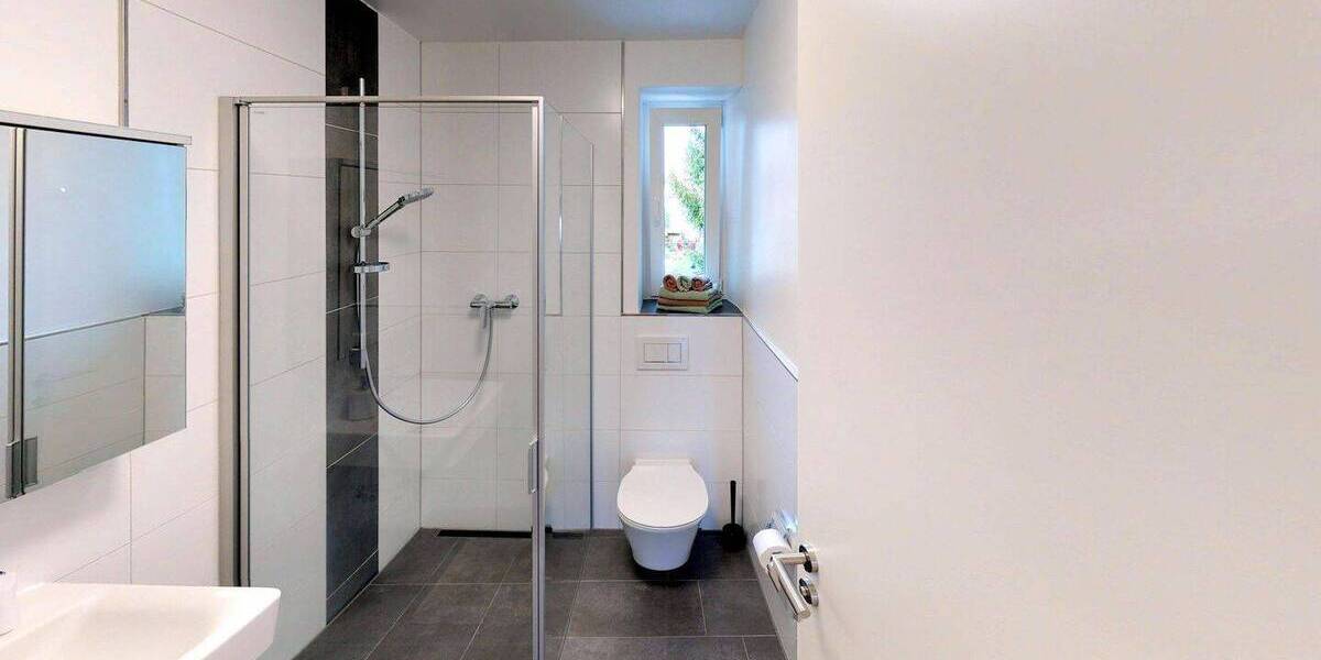 Etagenwohnung Vill Schwenningen - 5 Zimmer, 83 m&sup2;, 950&euro; | Angebot:26213557