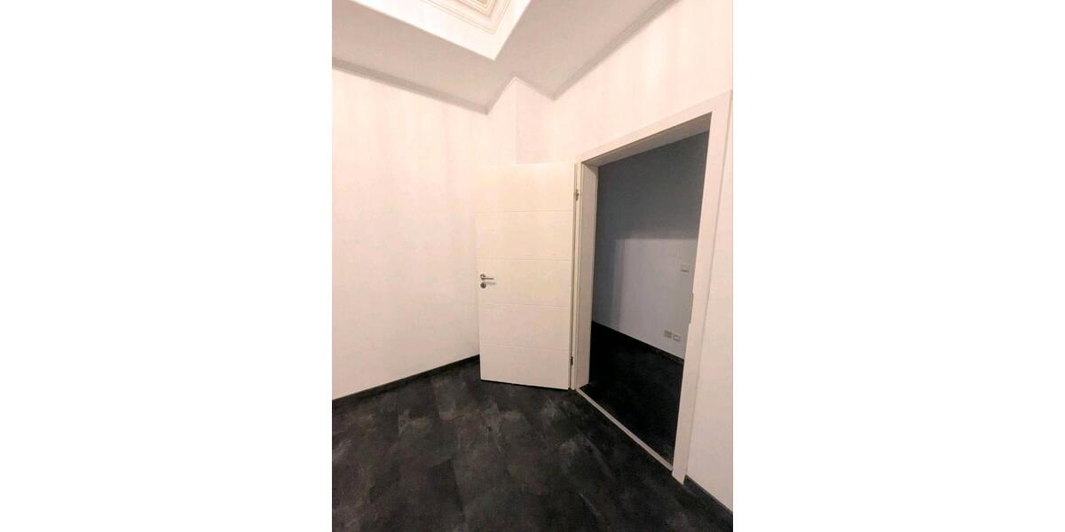 Etagenwohnung Wiesbaden Biebrich - 3 Zimmer, 54 m&sup2;, 249.000&euro; | Angebot:26008026