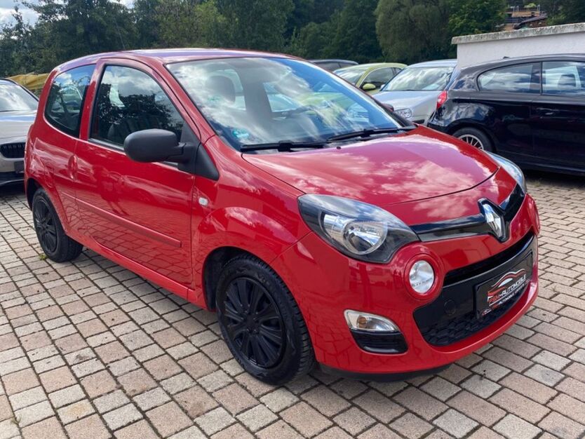 Renault Twingo 151.000 km 2.999 € Haiterbach 72221