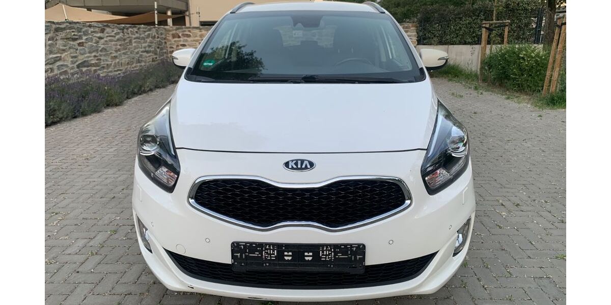 Kia Carens 148.000 km 8.999 &euro; Mainz-Kastel 55252