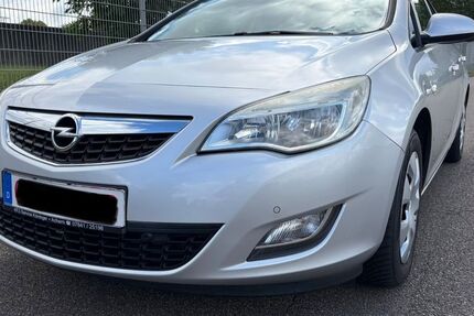 Opel Astra 213.000 km 2.999 &euro; Lahr 77933