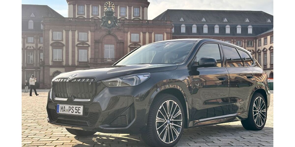 BMW iX1 10.000 km 44.500 &euro; Mannheim 68309