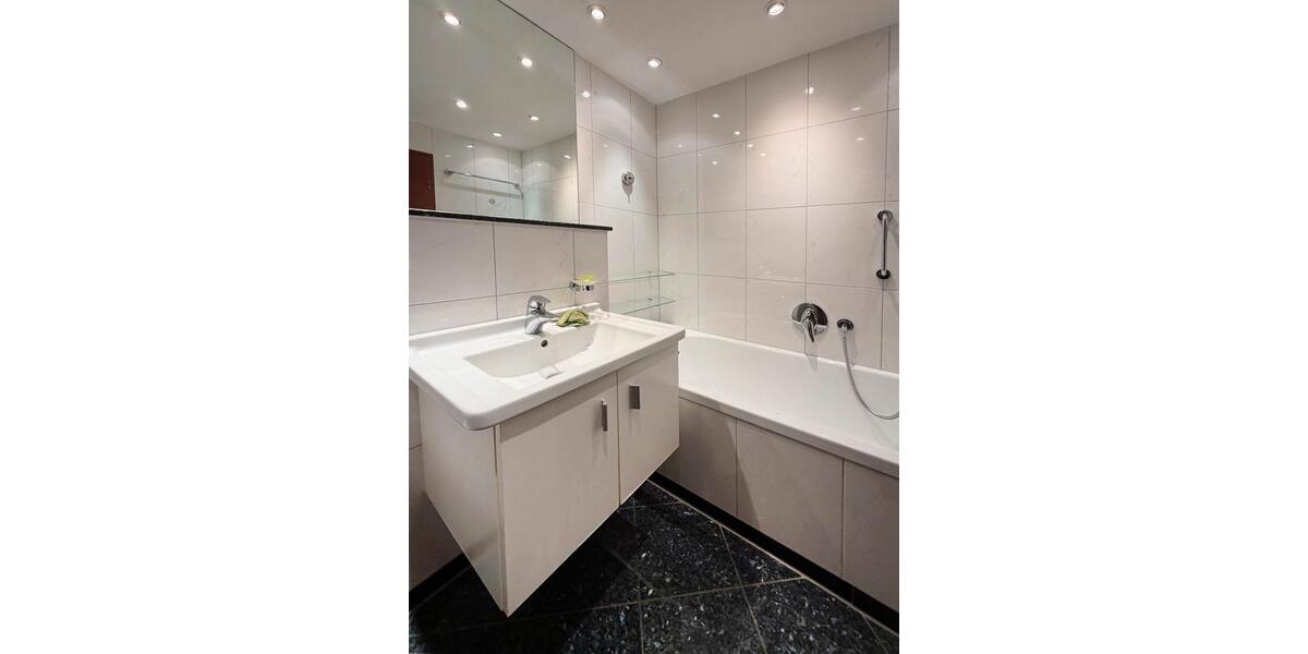 Erdgeschoßwohnung Essen Stadtbezirk IX - 3 Zimmer, 82 m&sup2;, 320.000&euro; | Angebot:26852862