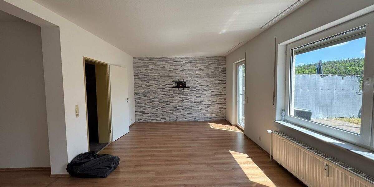 Reihenmittelhaus Binsfeld - 4 Zimmer, 129 m&sup2;, 1.036&euro; | Angebot:25800423