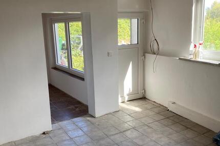 Renovierte 1 Zimmer Wohnung -30 m2, Nähe Zentrum Brilon