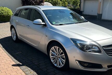 Opel Insignia 161.148 km 7.200 &euro; Bad Soden-Salmünster 63628