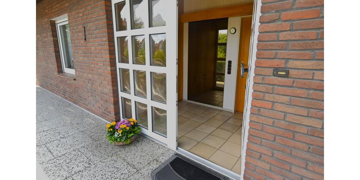 Einfamilienhaus Lübeck Sankt Jürgen - 10 Zimmer, 323 m&sup2;, 945.000&euro; | Angebot:26868858