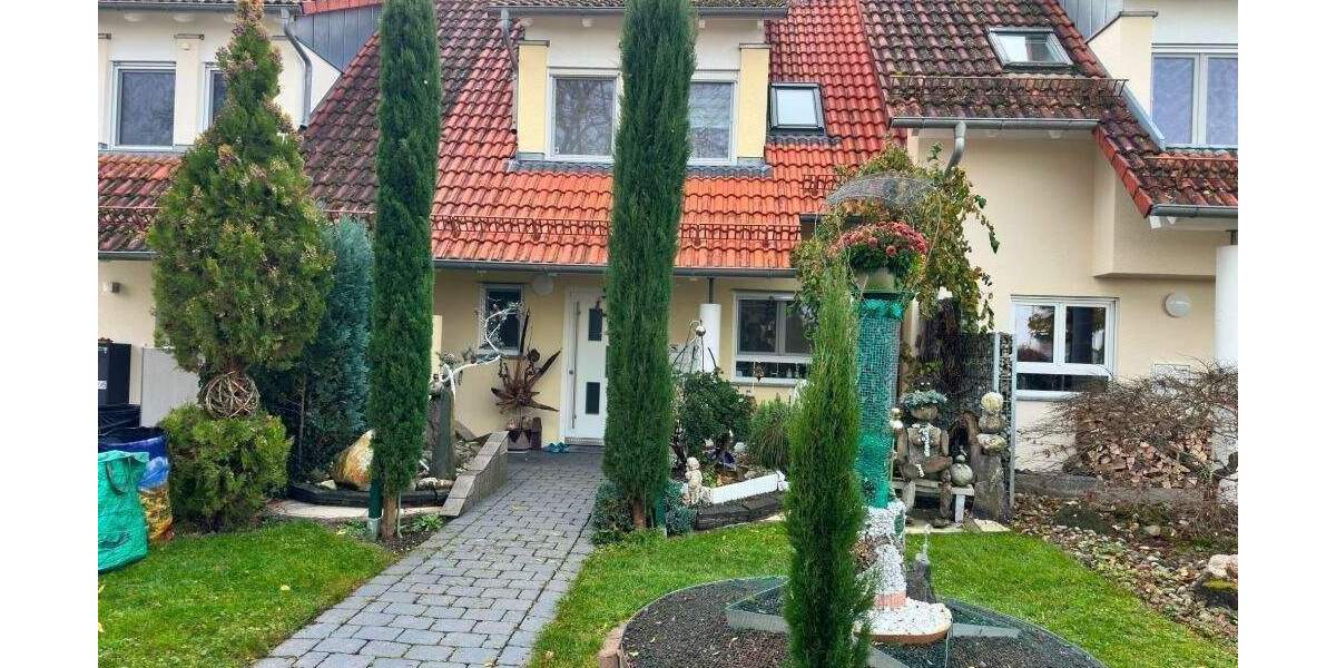 Reihenmittelhaus Langenargen - 4 Zimmer, 136 m&sup2;, 1.950&euro; | Angebot:25768487