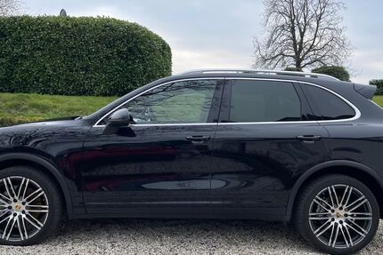 Porsche Cayenne 129.000 km 59.999 &euro; Solingen 42697