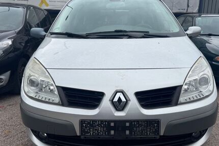 Renault Scenic 95.254 km 3.500 &euro; Erfurt 99089