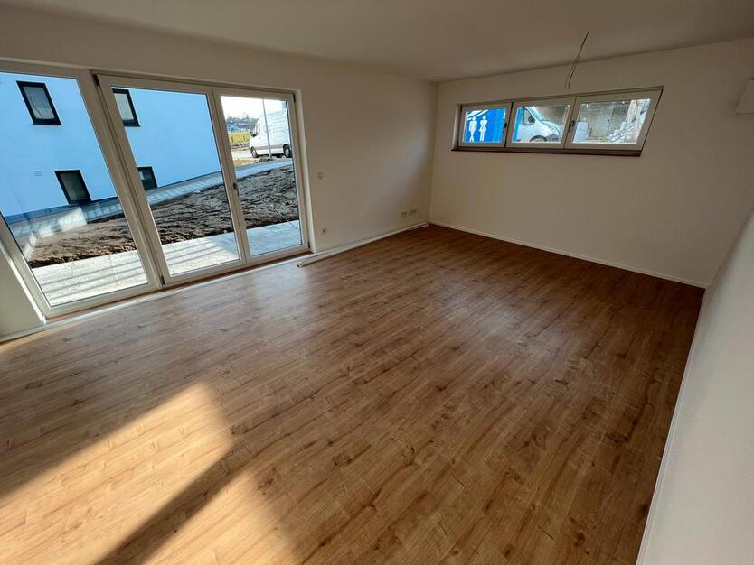 Moderne 2-Zimmer-Erdgeschoßwohnung ab dem 01.07.2025
