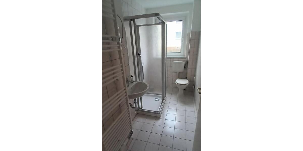Hochparterre Bad Lobenstein - 3 Zimmer, 58 m&sup2;, 395&euro; | Angebot:26504982