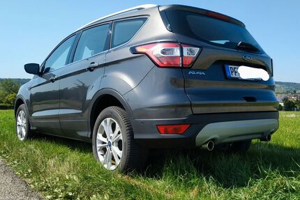 Ford Kuga 17.600 km 17.900 &euro; Mühlacker 75417