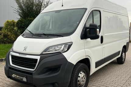 Peugeot Boxer 77.000 km 15.490 € Eschweiler 52249