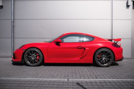 Porsche Cayman 7.650 km 97.900 € Holzwickede 59439