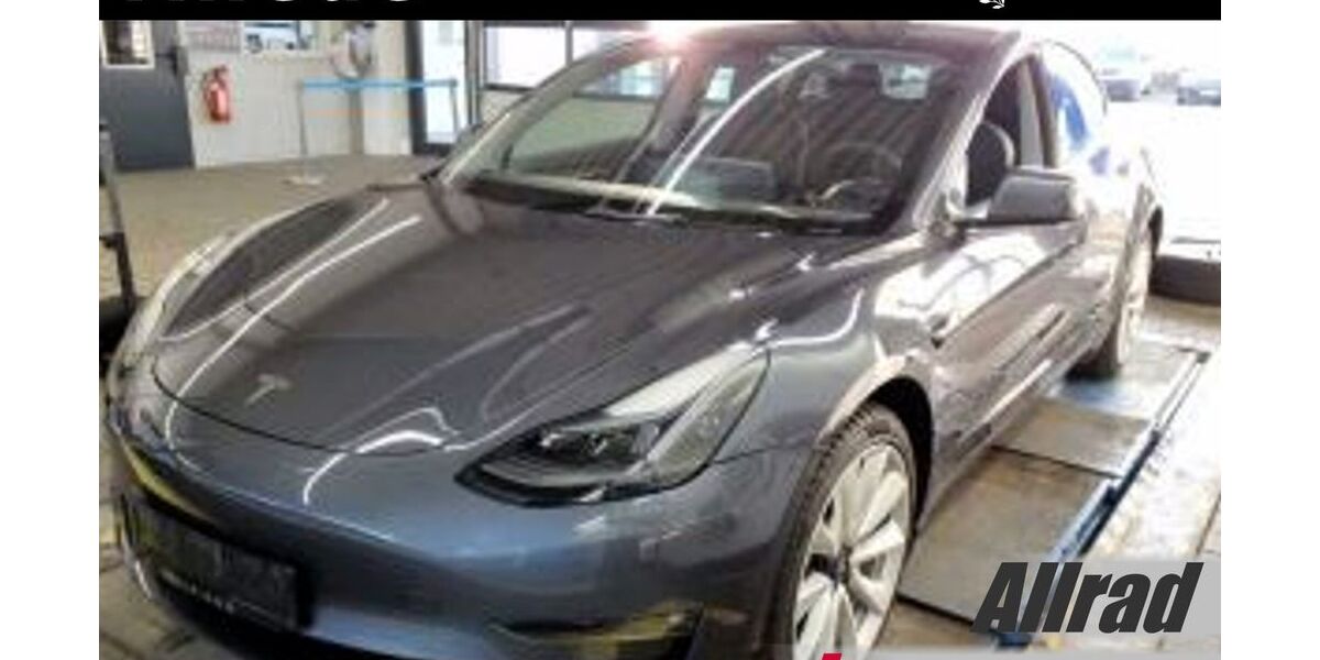 Tesla Model 3 41.750 km 29.900 &euro; Schöningen 38364