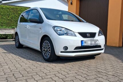 Seat Mii 98.020 km 7.200 &euro; Pinneberg 25421