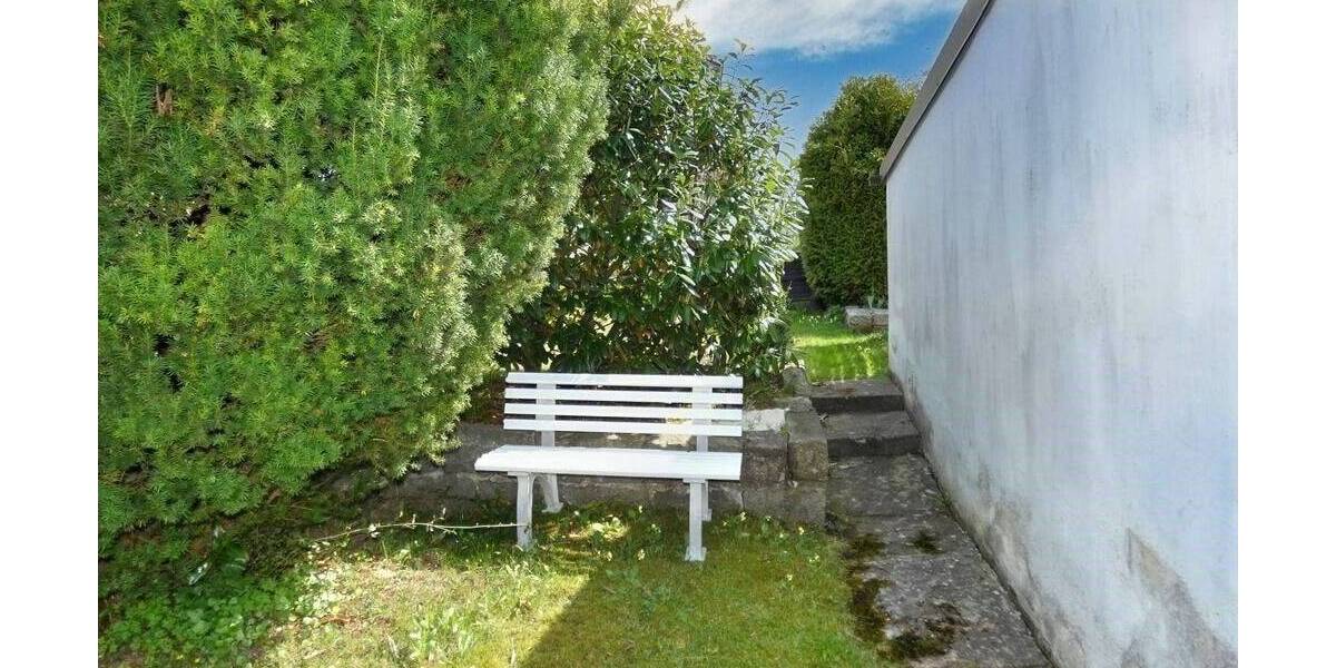 Doppelhaushälfte Vohenstrauß - 5 Zimmer, 102 m&sup2;, 145.000&euro; | Angebot:26912697