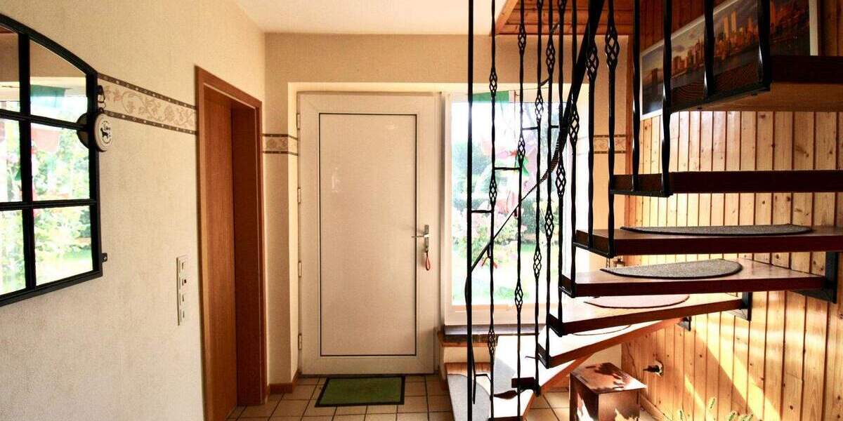 Vermietetes Einfamilienhaus mit idyllischen Garten 4 zimmer